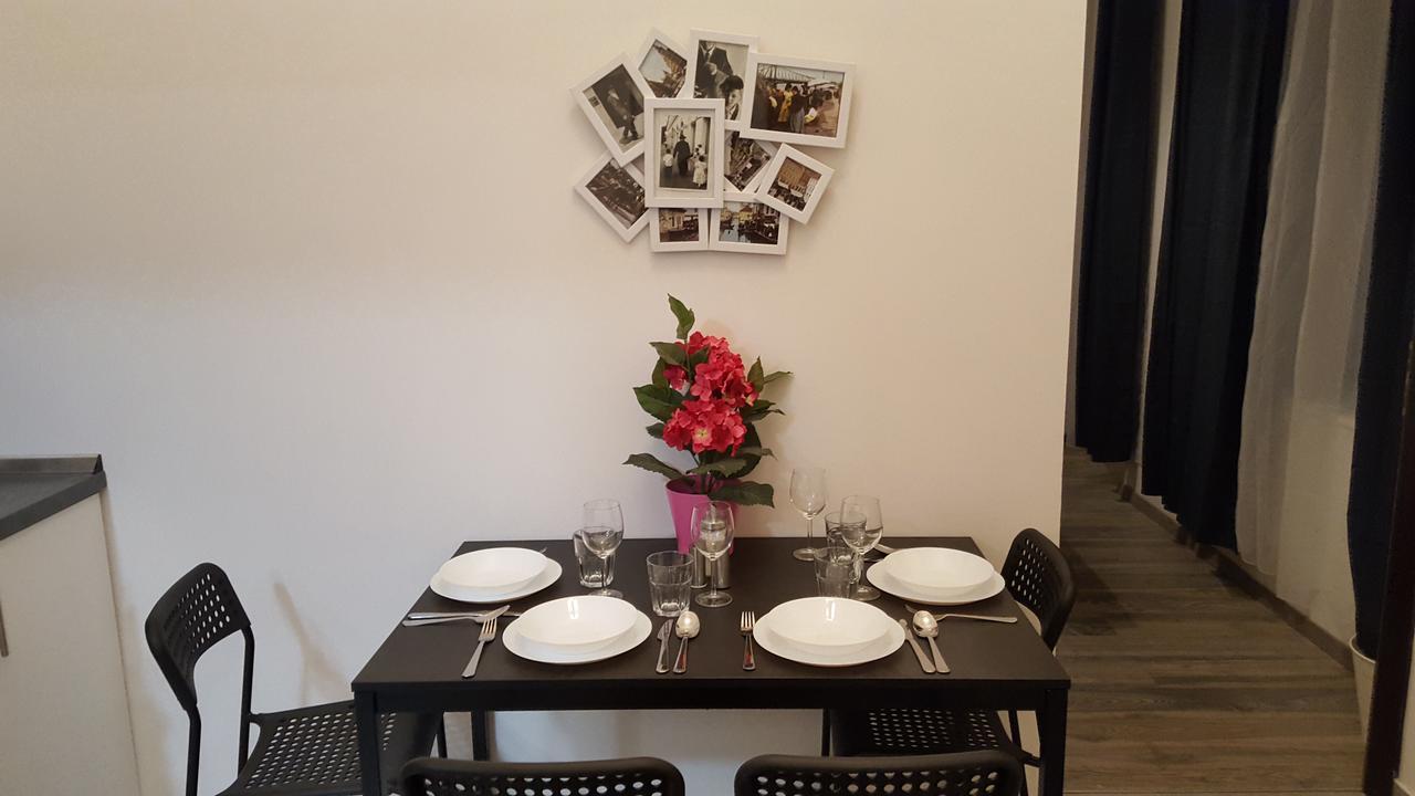 בודפשט Michael Apartment With 2 Rooms Near Gozsdu Udvar מראה חיצוני תמונה
